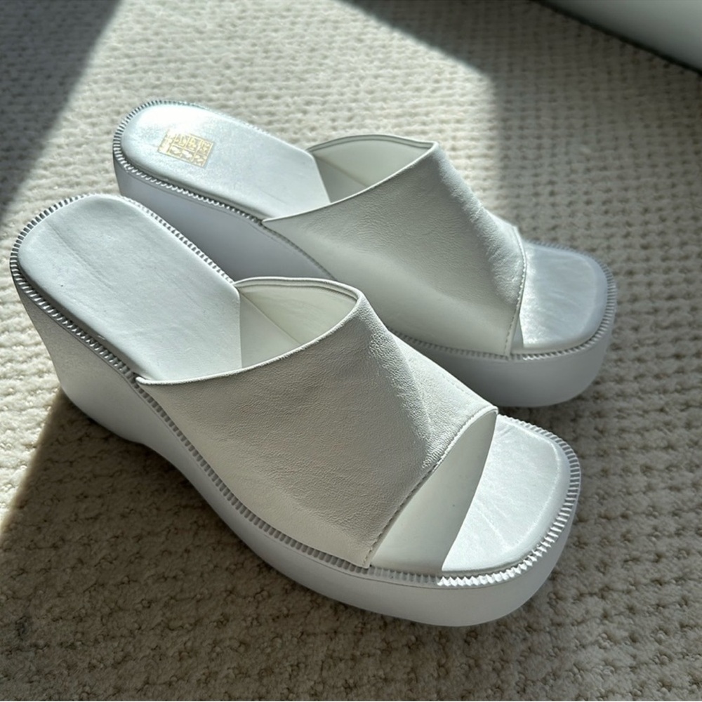 White Platform Wedge Slide Sandals Open Toe Y2K Minimalist EU 37 US 7 - Picture 3 of 5